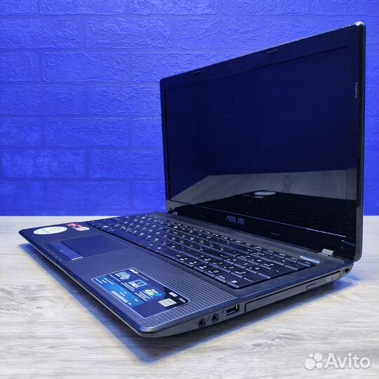 Ноутбук Asus X53U