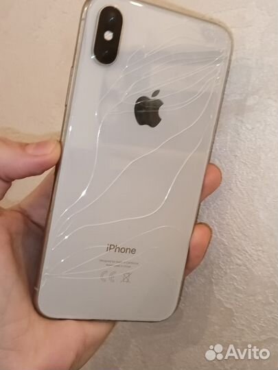 iPhone X, 64 ГБ