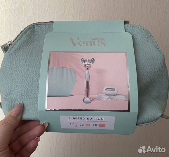 Набор бритва Venus Gillette оригинал