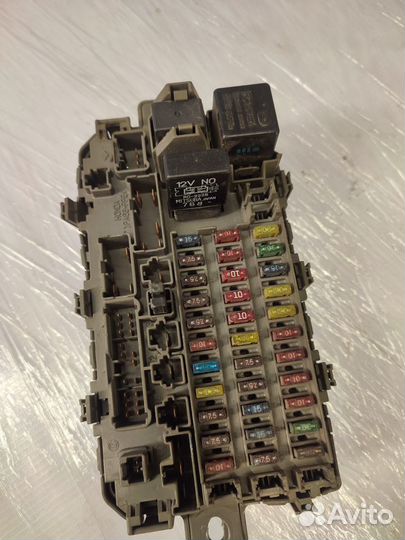 Салонный блок предохранителей Honda CR-V