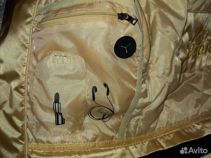 Горнолыжная куртка