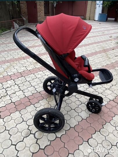 Коляска Quinny Mood 2в1 люлька и прогулочный блок