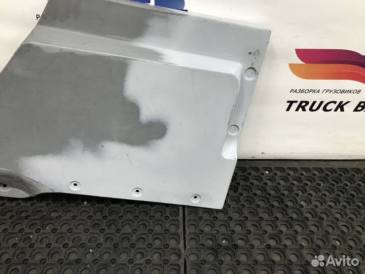 9417280956 Накладка двери внутренняя правой