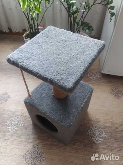 Когтеточка с домиком бу