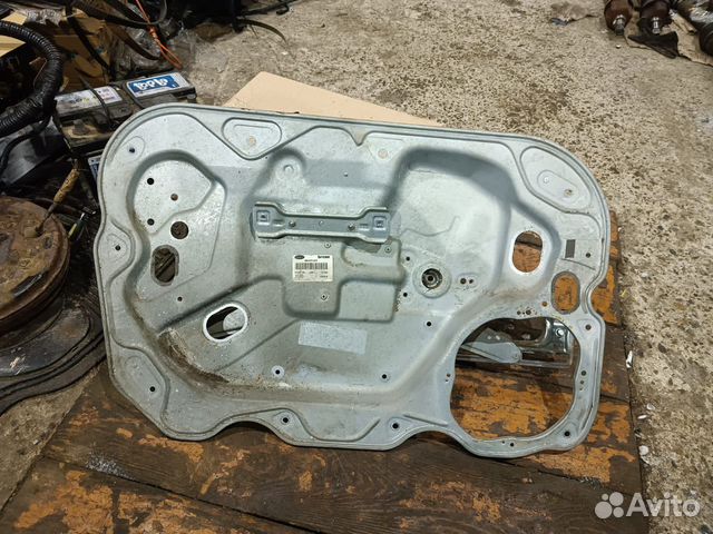 Стеклоподьемник передний левый Форд Фокус2