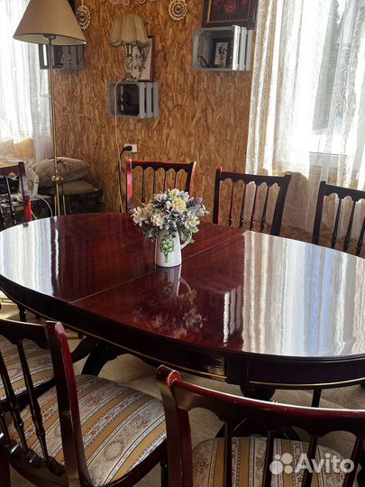 Обеденный гарнитур