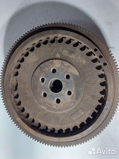 Маховик со сцеплением в сборе Nissan Primera p11