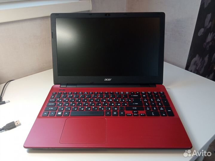 Ноутбук Acer Aspire E5-521G-841 15.6