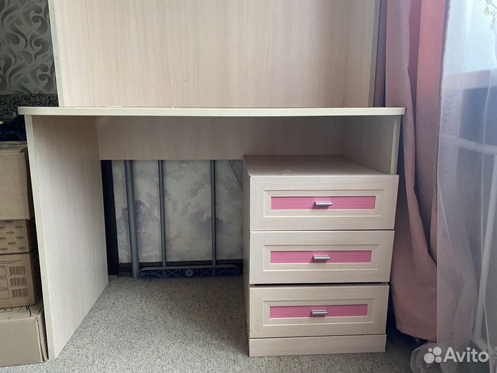 Стол письменый бу