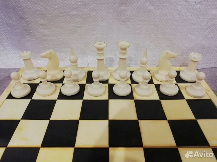 Шахматы СССР Фигуры из тяжелого пластика Редкие