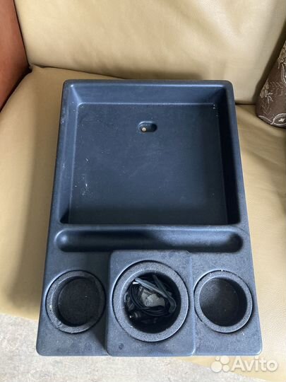 Ящик в кабину атего