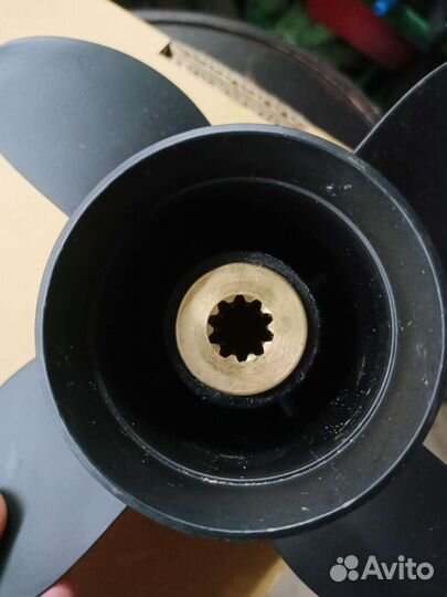 Гребной винт suzuki 9.9