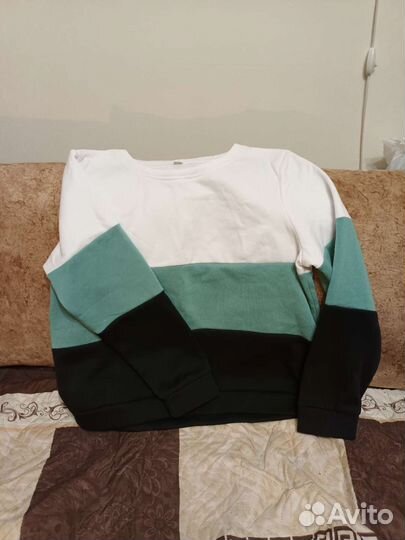 Кофта женская новая 56