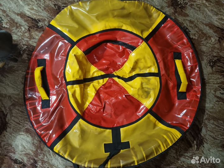 Тюбинг, ватрушка, плюшка