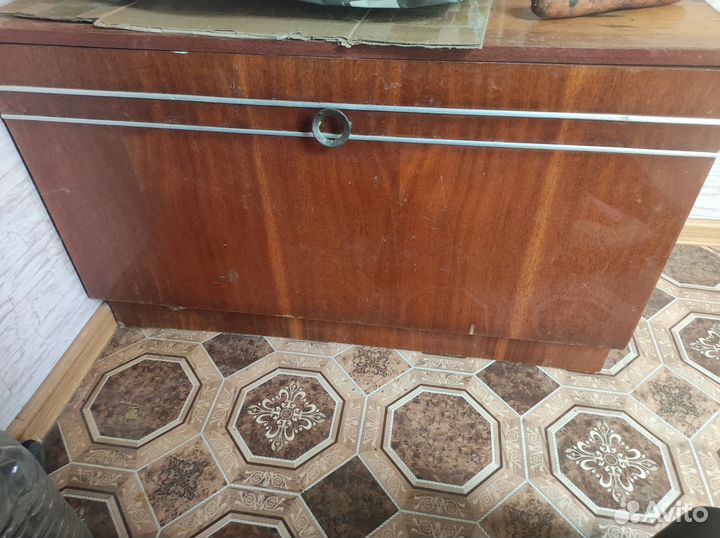 Тумбочка бу