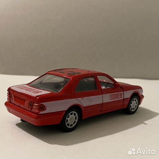 Модель Mercedes-Benz E320 W210 Welly