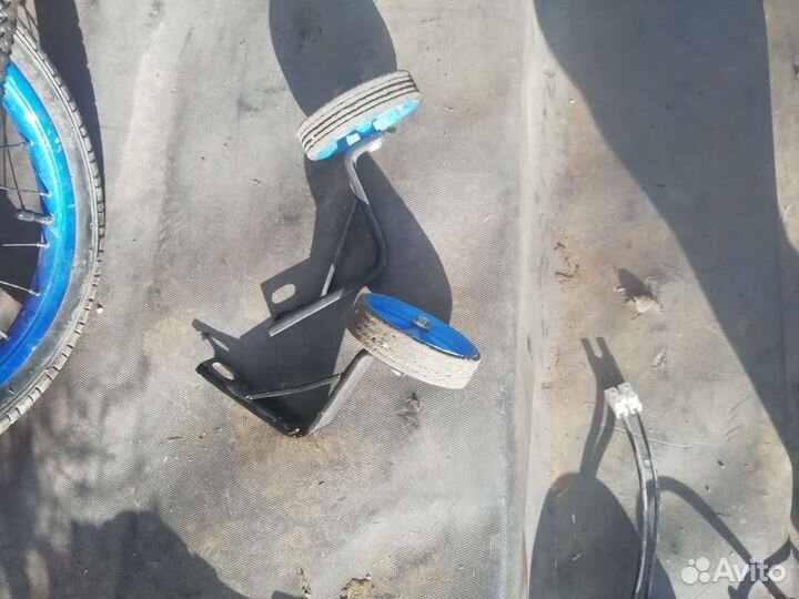 Детский велосипед 16