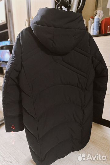 Пуховик зимний женский 52