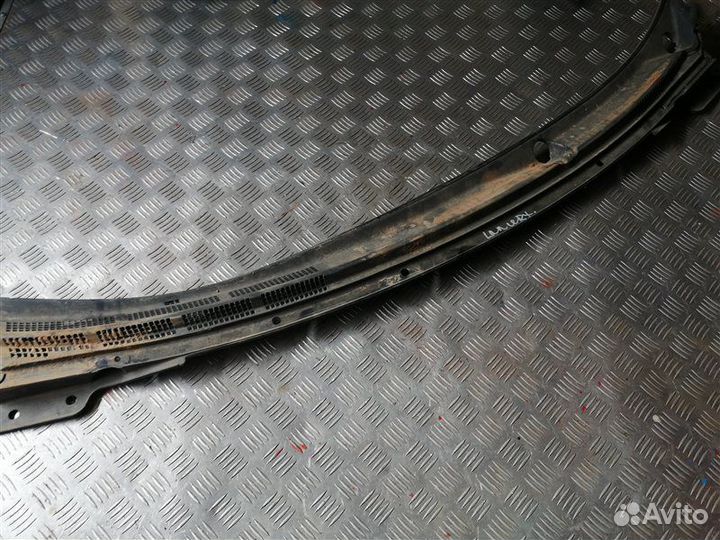 Решетка под лобовое стекло, жабо Mitsubishi Lancer