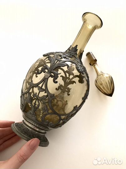 Графин антикварный