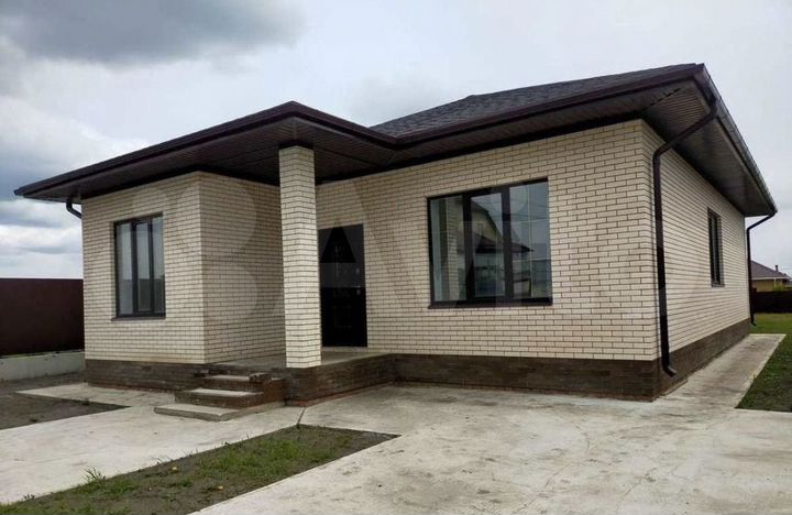 Дом 105 м² на участке 8 сот.