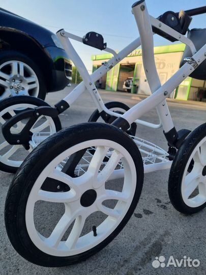 Детская коляска