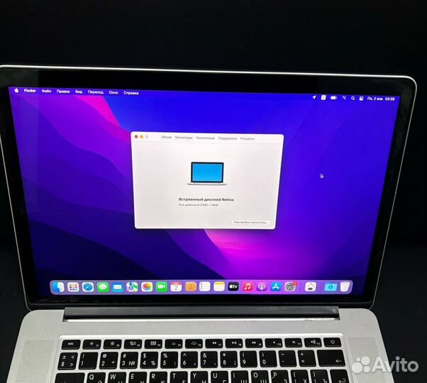 Macbook Pro 15 2015 i7 16gb 512gb r9