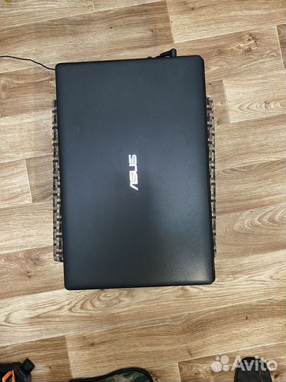 Asus