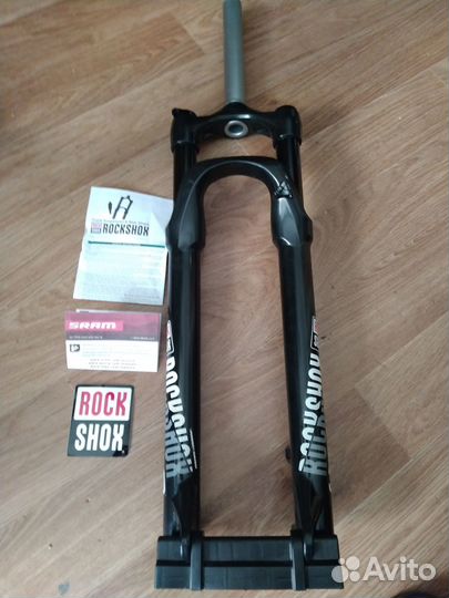 Вилка 29 Rockshox 30 gold