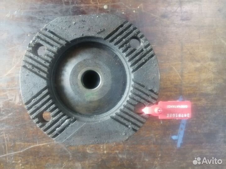 Фланец MB D.180 мм A9302620045