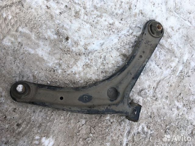 Рычаг правый передний Mitsubishi Outlander кузов C