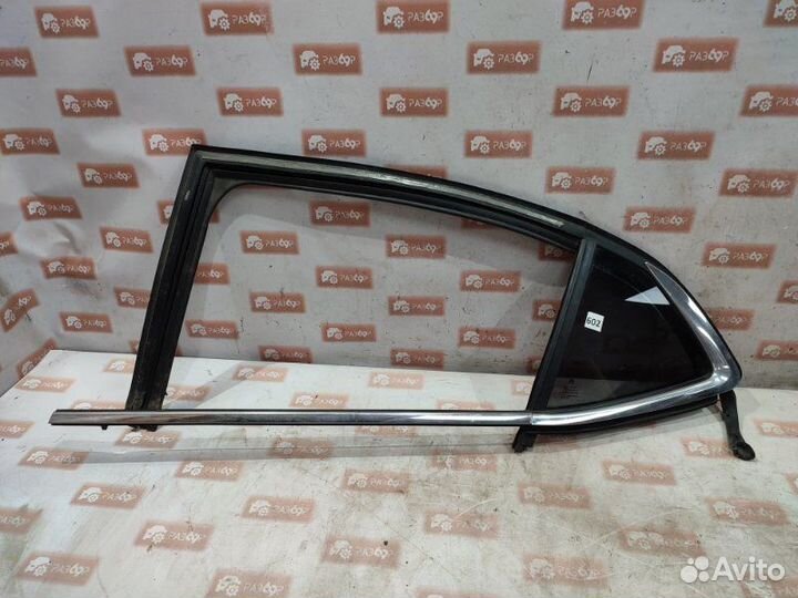 Стекло двери заднее левое Citroen C4 седан EC5