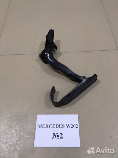 Педальный узел Mercedes C-Class W202