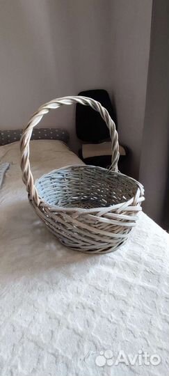 Корзина плетеная большая