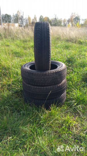 Bridgestone Blizzak VRX 175/65 R15