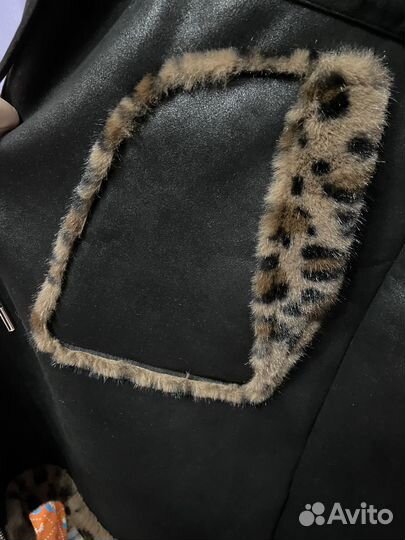 Дубленка(шуба ) двухсторонняя новая