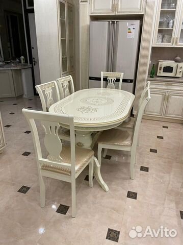 Кухонный стол и стулья «Лапка»13