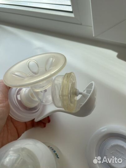 Молокоотсос ручной Avent Philips