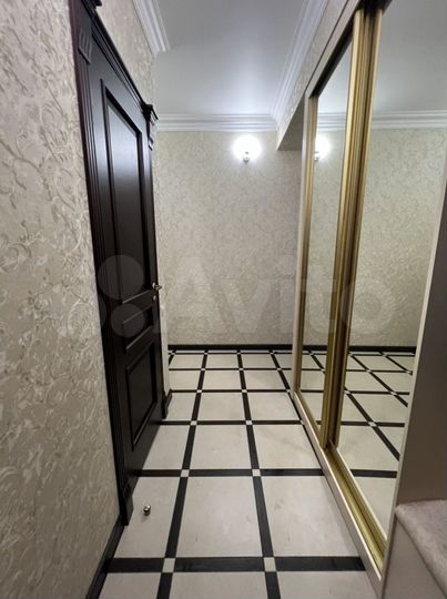 2-к. квартира, 65 м², 7/8 эт.