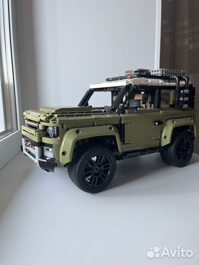 Lego technic 42110 land rover defender