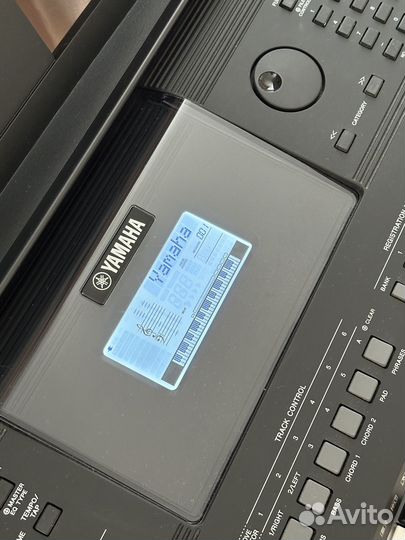 Синтезатор yamaha psr e463 с педалью и стойкой