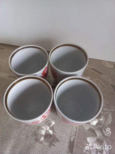 Стаканы 4шт новые