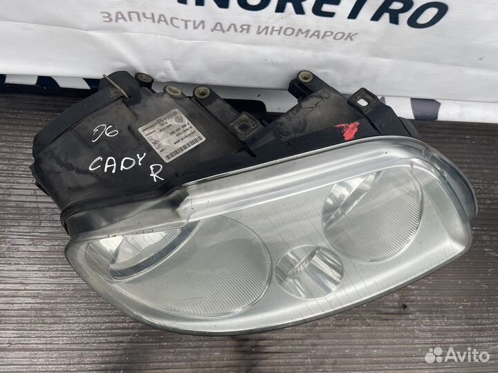 Фара правая Volkswagen Touran 2K0941006C