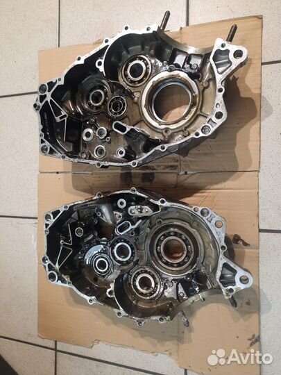 Половины картера Yamaha XT600Z Tenere 1988