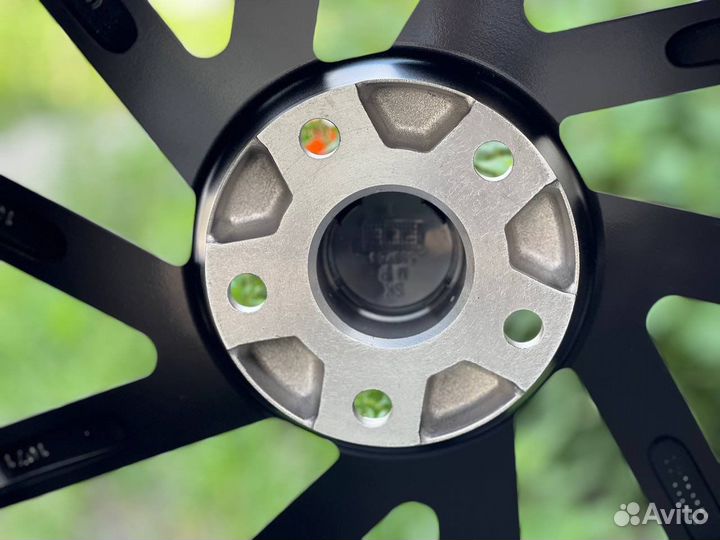 Диски на volkswagen r18 5x112