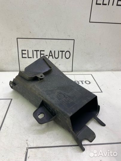 Воздуховод Bmw 5 F10 2011