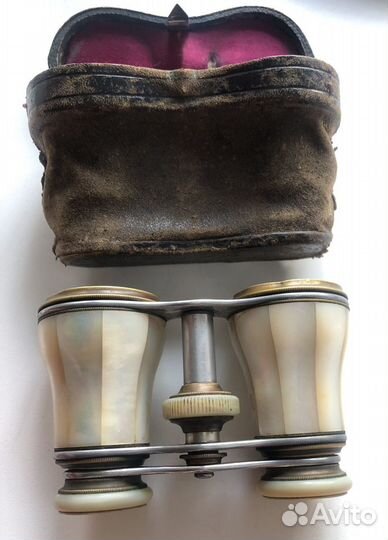 Театральный бинокль старинный