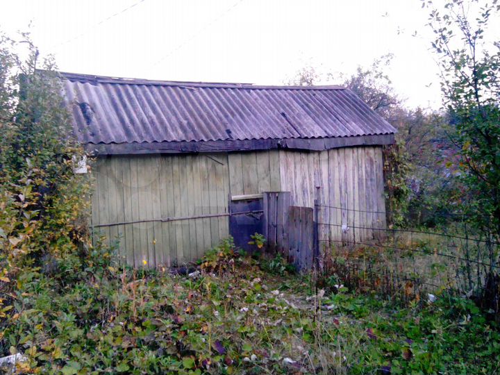 Дача 20 м² на участке 5 сот.