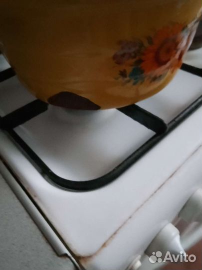 Кастрюля чугунная эмалированная СССР