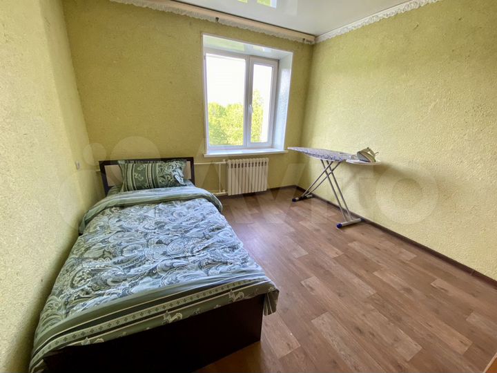 3-к. квартира, 65 м², 4/4 эт.